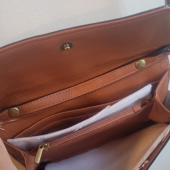 Universal Thread Brown Leather Accessory - Picture 3 of 9